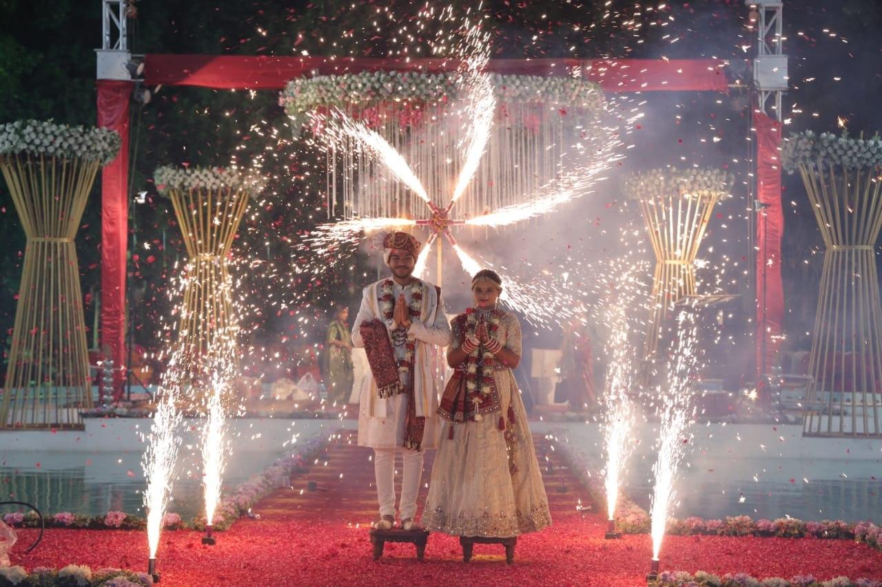 Bride and Groom Stage 1