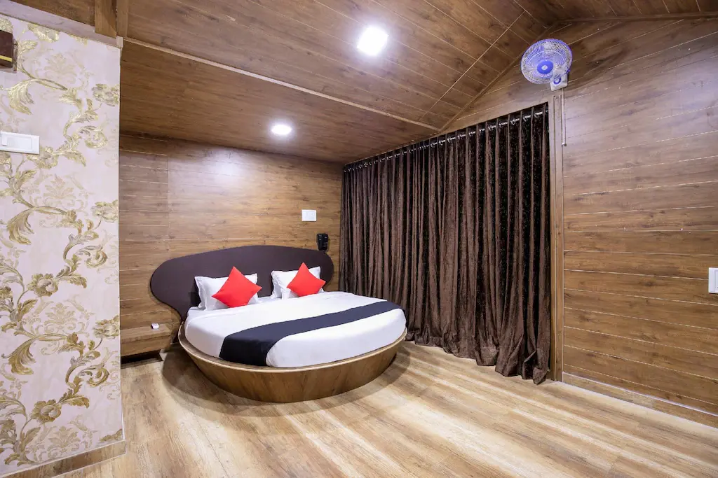 Standard Suite 4